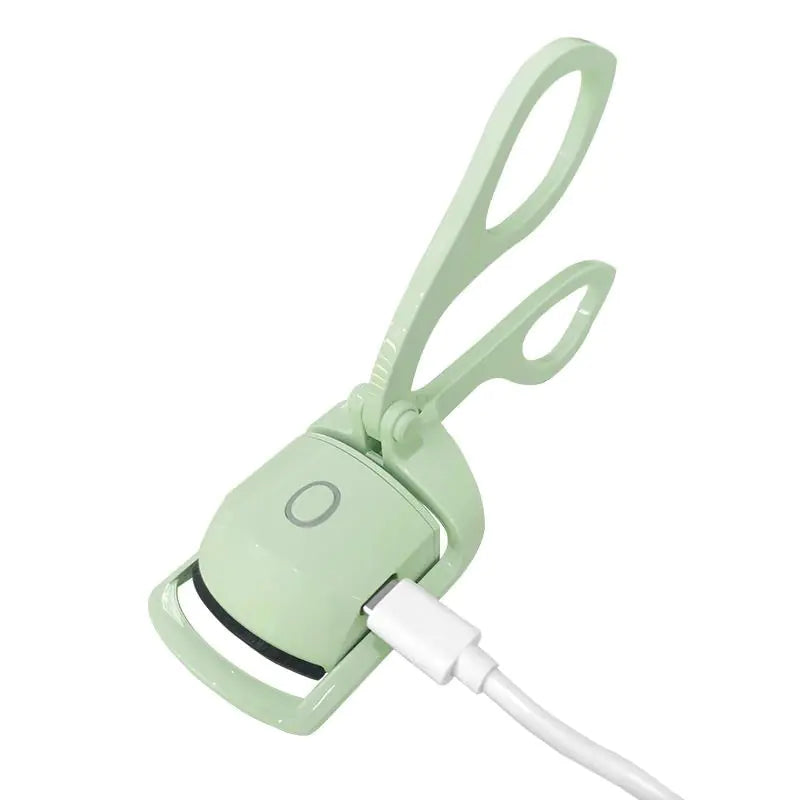 Heated Eyelash Curler ™